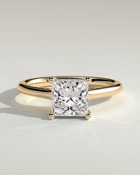 Solara – Princess Verlobungsring mit Hidden Halo in 14k/18k Gelbgold mit Labordiamant | Élysée Diamonds