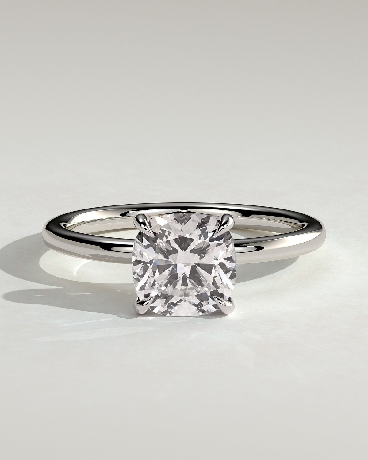 Vivienne – Cushion Solitär Verlobungsring in 14k/18k Weißgold mit Labordiamant | Élysée Diamonds