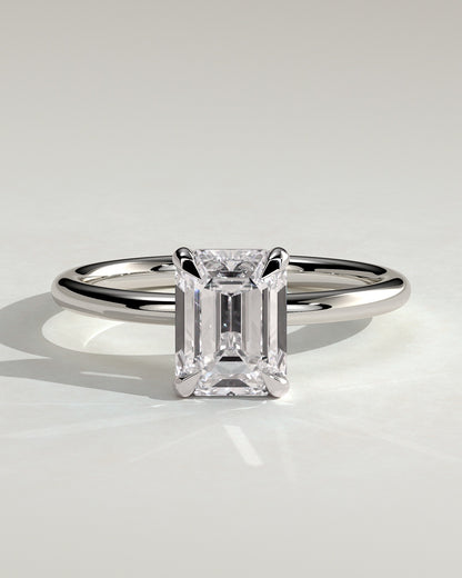 Celine – Emerald Solitär Verlobungsring in 14k/18k Weißgold mit Labordiamant | Élysée Diamonds