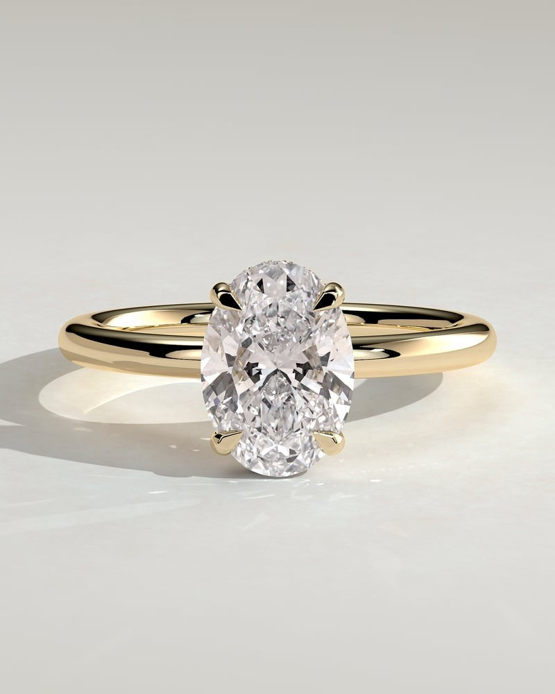 Selene – Ovaler Solitär Verlobungsring mit Hidden Halo in 14k/18k Gelbgold mit Labordiamant | Élysée Diamonds