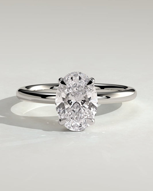 Aurelia – Ovaler Solitär Verlobungsring in 14k/18k Weißgold mit Labordiamant | Élysée Diamonds