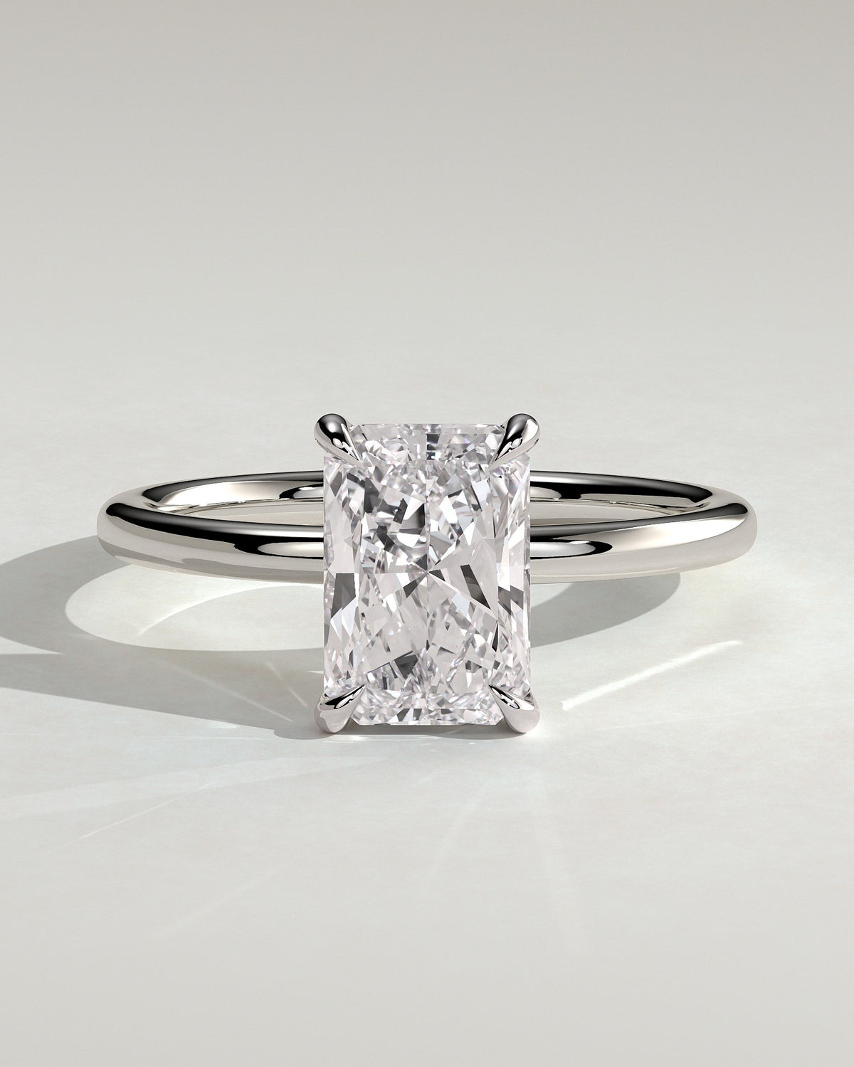 Mariah – Radiant Solitär Verlobungsring in 14k/18k Weißgold mit Labordiamant | Élysée Diamonds