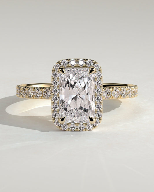 Alora – Radiant Verlobungsring mit Halo & Pavé in 14k/18k Gelbgold mit Labordiamant | Élysée Diamonds