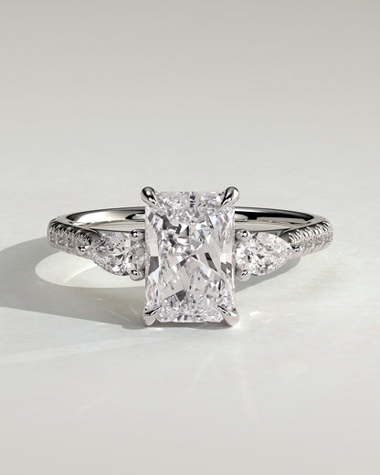 Elowen – Radiant Trilogy Verlobungsring mit Pavé in 14k/18k Weißgold mit Labordiamant | Élysée Diamonds