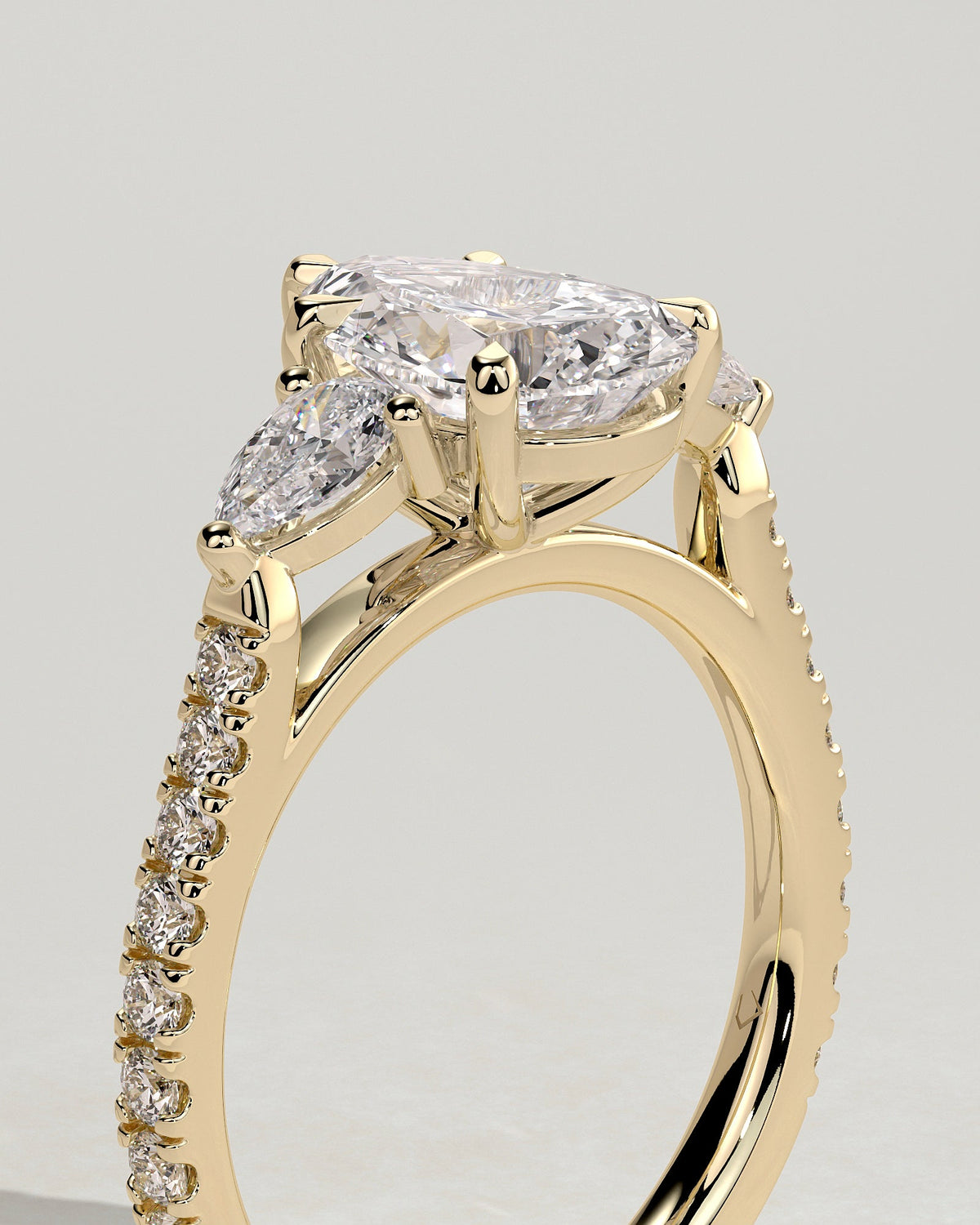 Gelbgold Ansicht 2