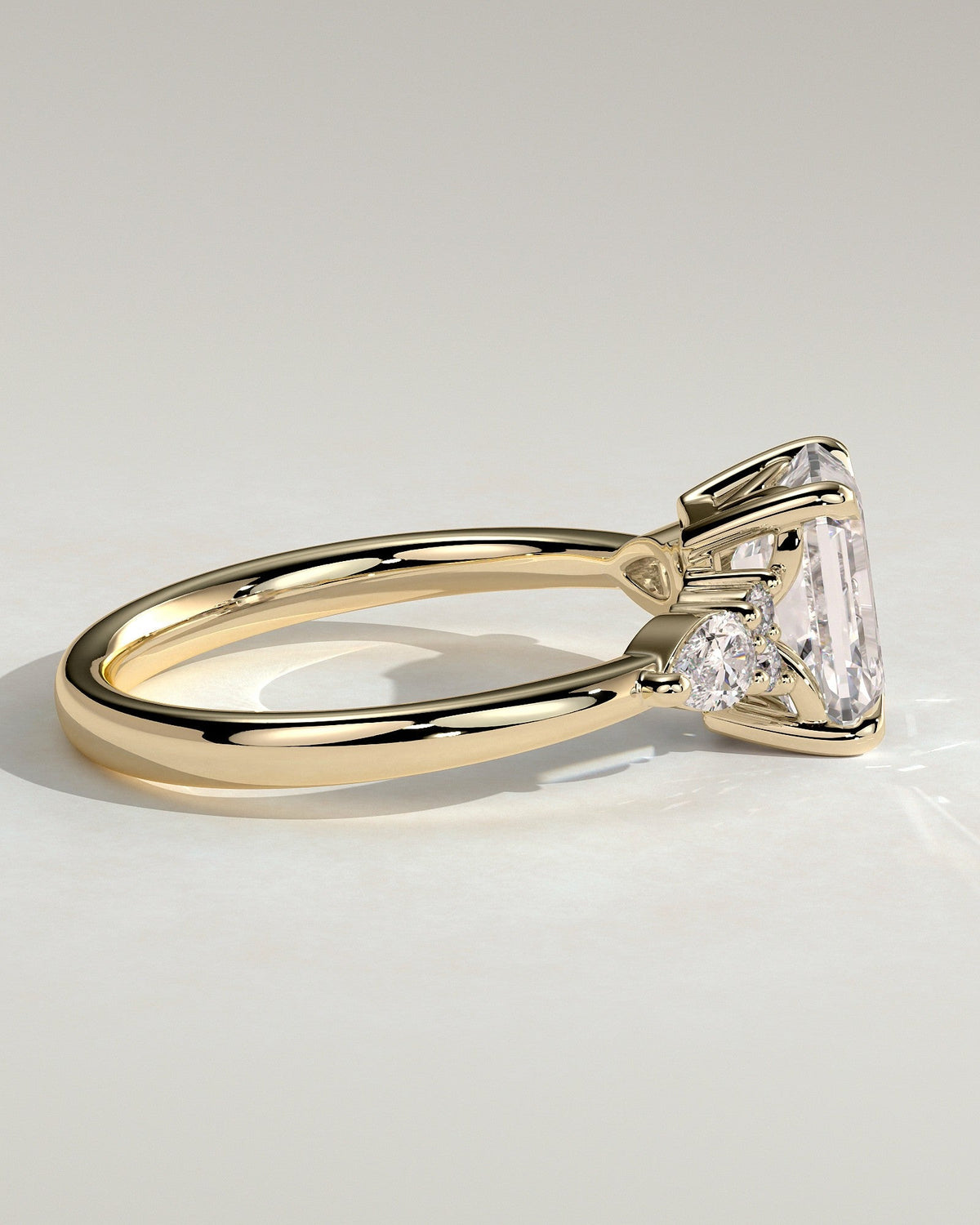 Gelbgold Ansicht 3
